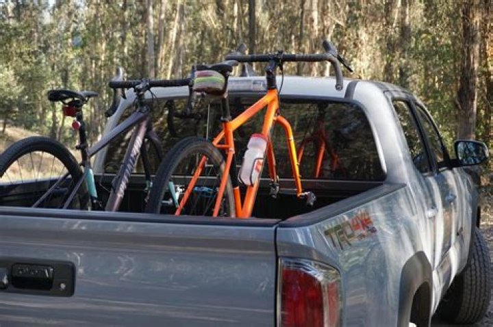 Can a bicycle fit in a Jeep Wrangler?