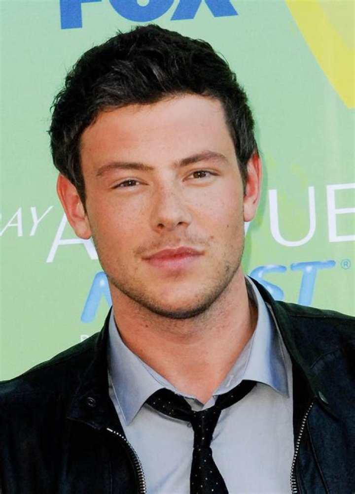 Can Cory Monteith sing?