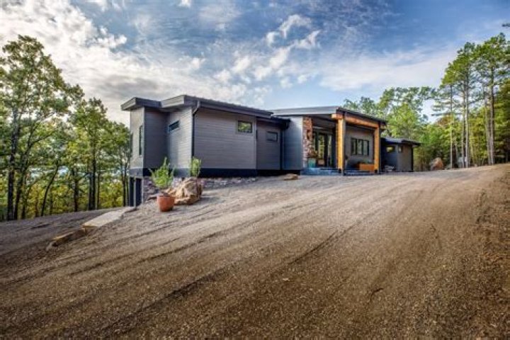 Can I build my own house in Lake County Oregon?