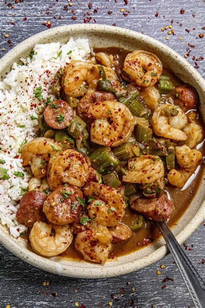 Can you add frozen shrimp to gumbo?