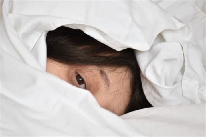 Do bugs crawl in your mouth when you sleep?