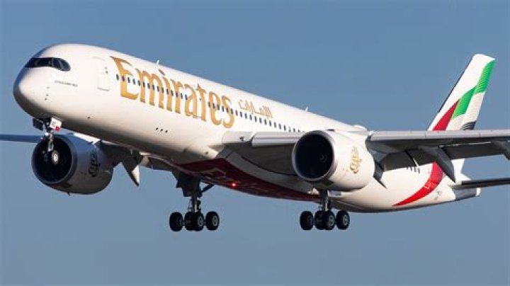 Do Emirates fly to Namibia?