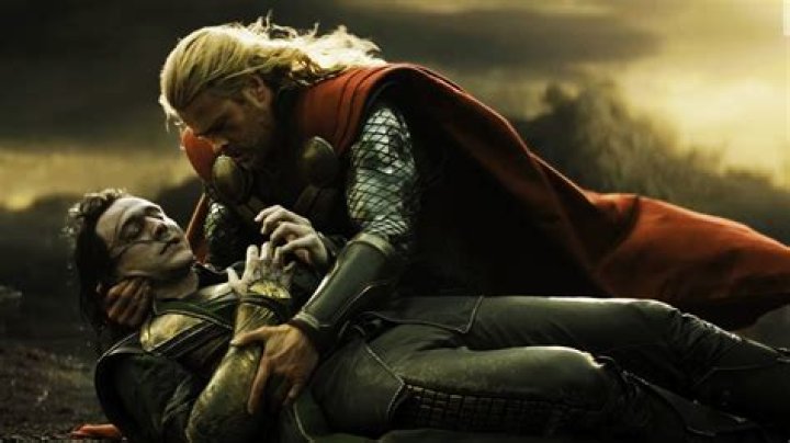 Does Loki die in Thor 2 The Dark World?