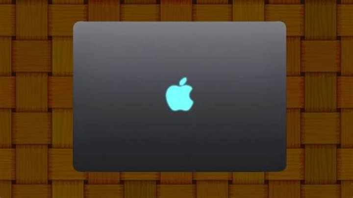 Does MacBook Pro have glowing logo?
