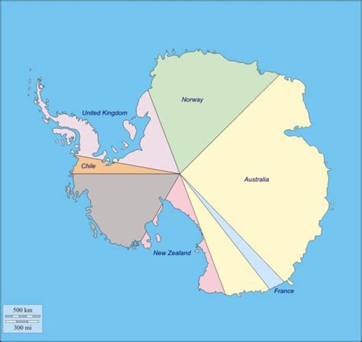 Does NZ own part of Antarctica?