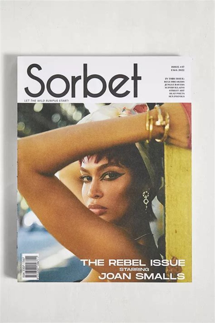Does Urban Outfitters have a magazine?