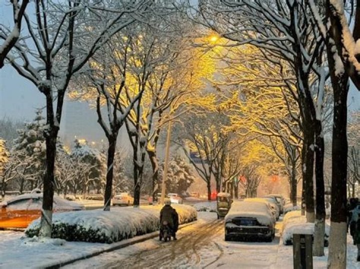 Does Xian have snow?