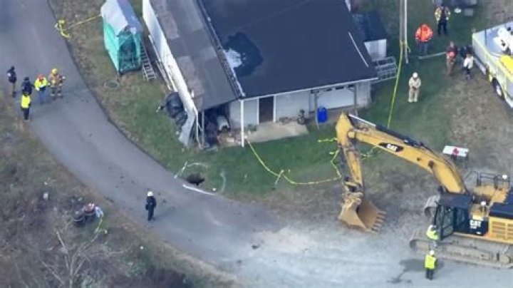 Has anyone died in a sink hole?