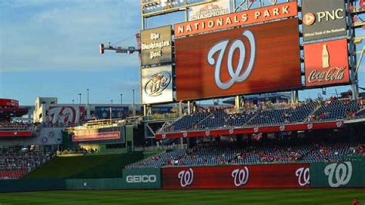 How can I watch the Nationals game online for free?