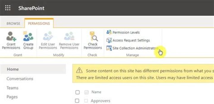 How do I get a site collection administrator in PowerShell?