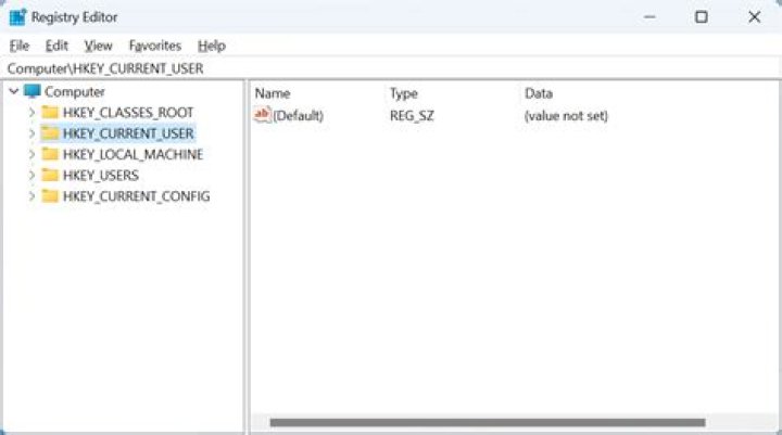 How do I open Regedit in Windows 7?