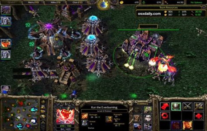 How do I play with friends on Warcraft 3?