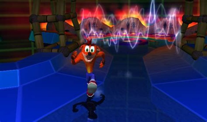 How do you beat the boss in Crash Bandicoot Wrath of Cortex?