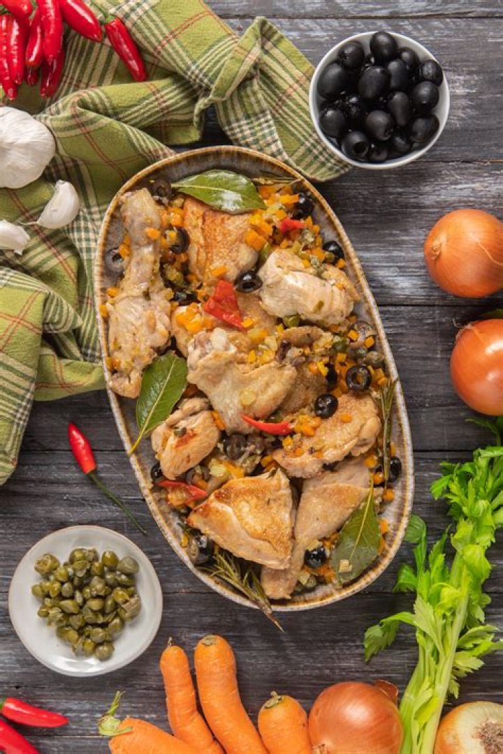 How do you pronounce Pollo alla Cacciatora?