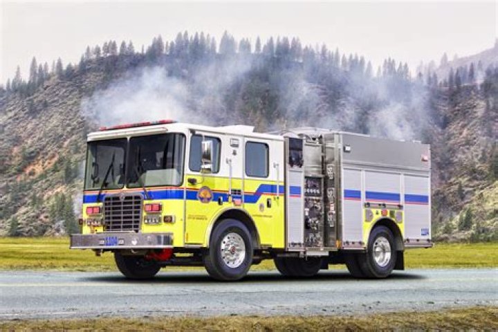 How many fire trucks respond to a fire?