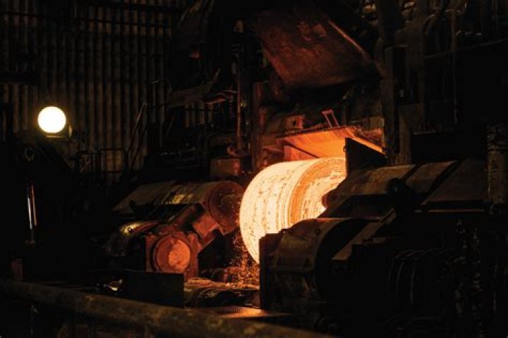 How many people work at Glenbrook steel mill?