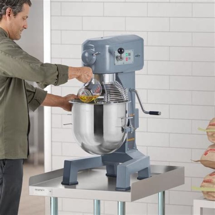 How much does a Hobart 20 qt mixer weight?