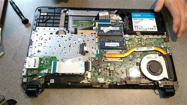 How much does it cost to replace a hard drive on a HP laptop?