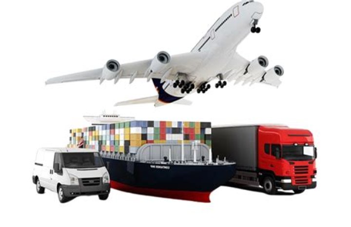 How much does it cost to send a parcel from Dubai to UK?