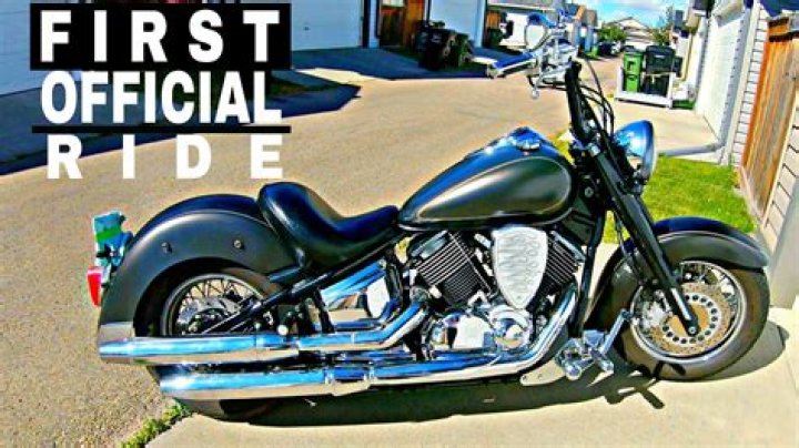 How much horsepower does a Yamaha V Star 1100 have?