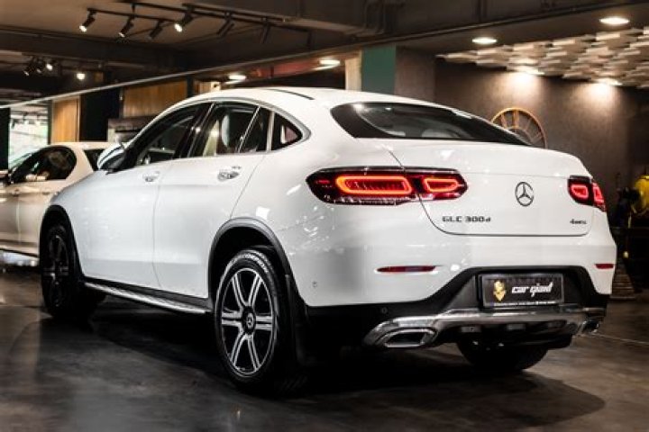 How much is a 300D worth?