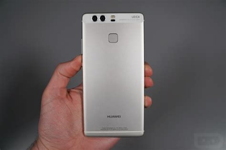 How much is Huawei P9 in Philippines?