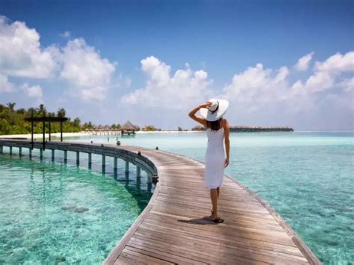 How much should I budget for a trip to Maldives?