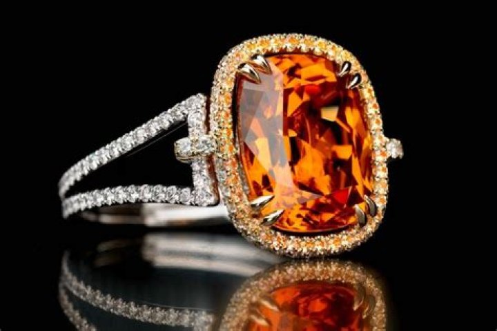Is a garnet ring worth anything?