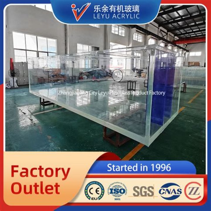 Is acrylic aquarium still in business?