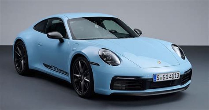 Is Carrera Same as 911?