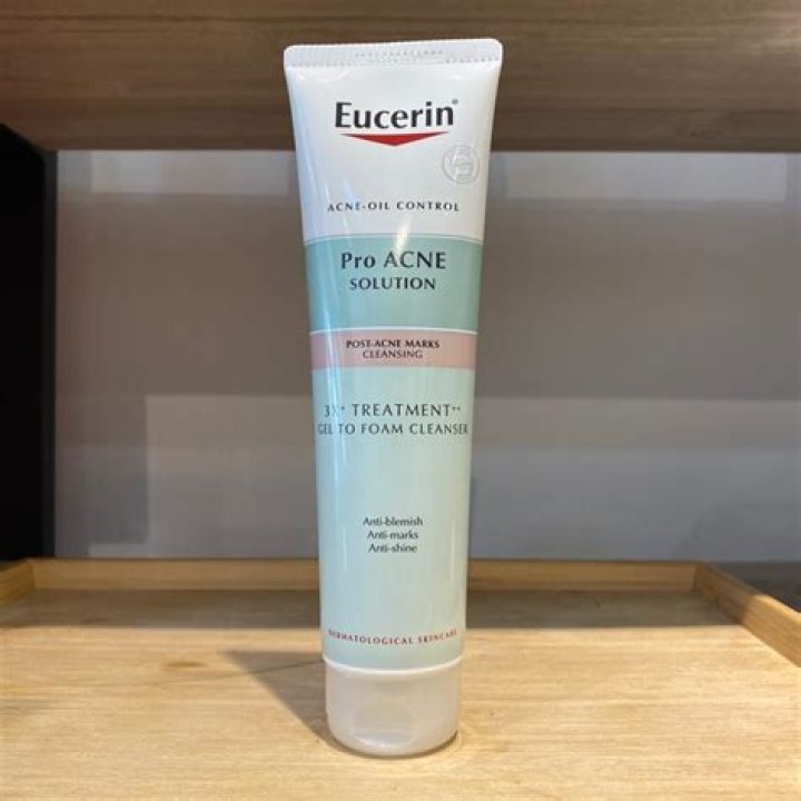 Is Eucerin cleanser good for acne?
