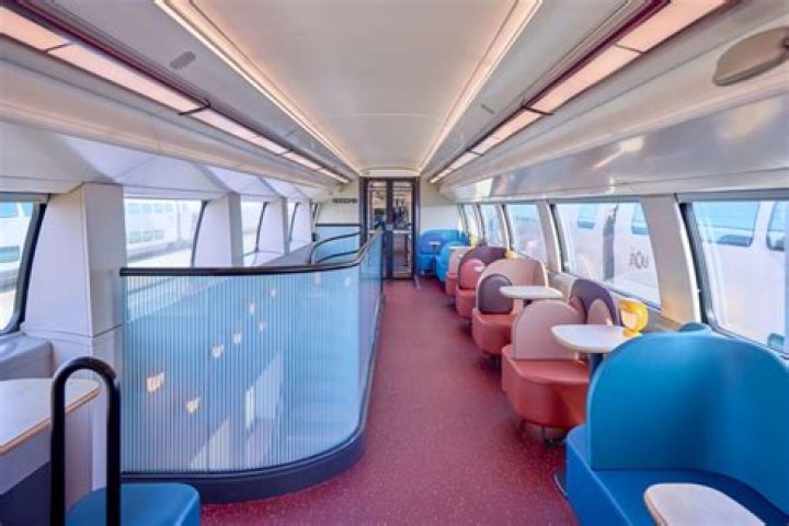 Is food available in double decker train?