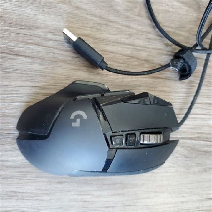 Is G502 Proteus spectrum good for FPS?