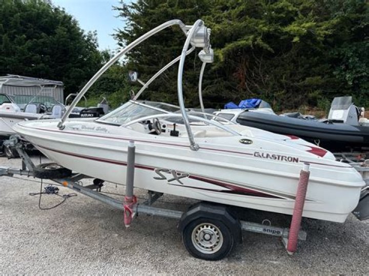 Is Glastron SX 175 a good boat?