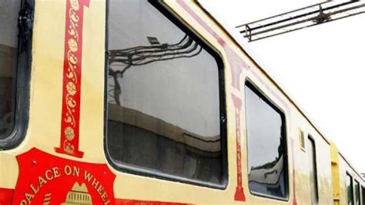 Is Palace on Wheels operational?