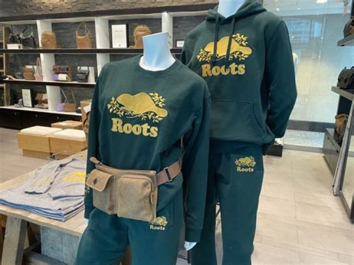 Is Roots clothing sold in the US?