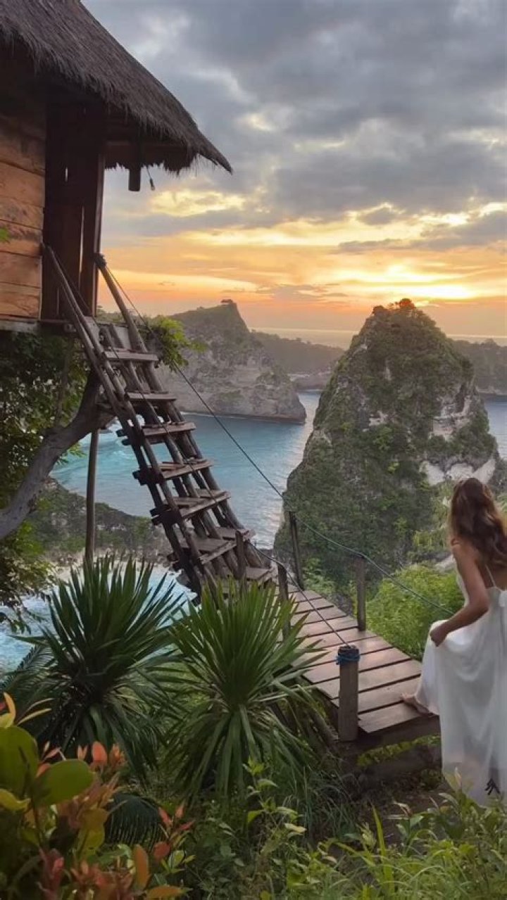 Is shopping cheaper in Bali?