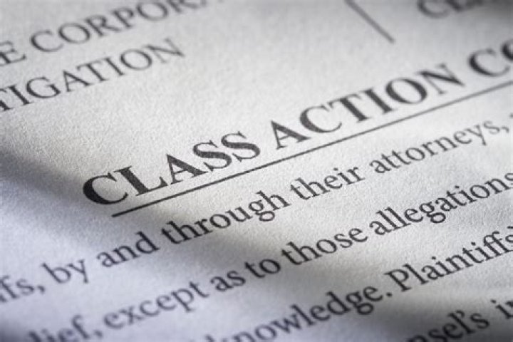 Is there a class action lawsuit against Owens Corning shingles?