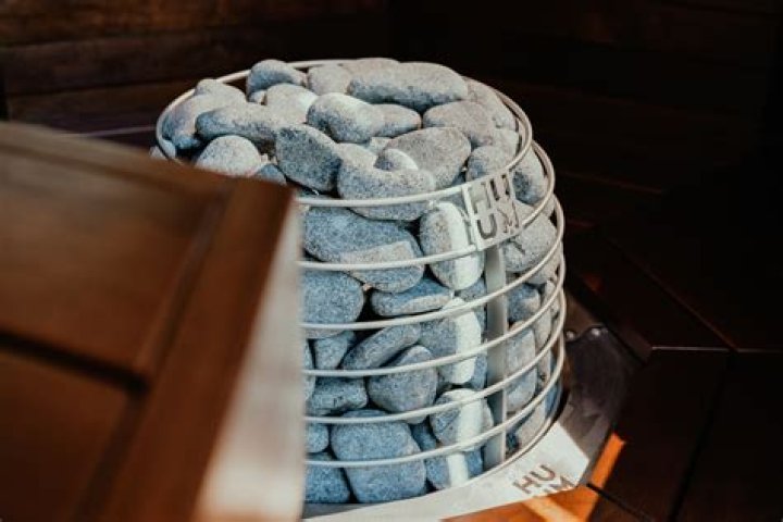 What are sauna rocks?