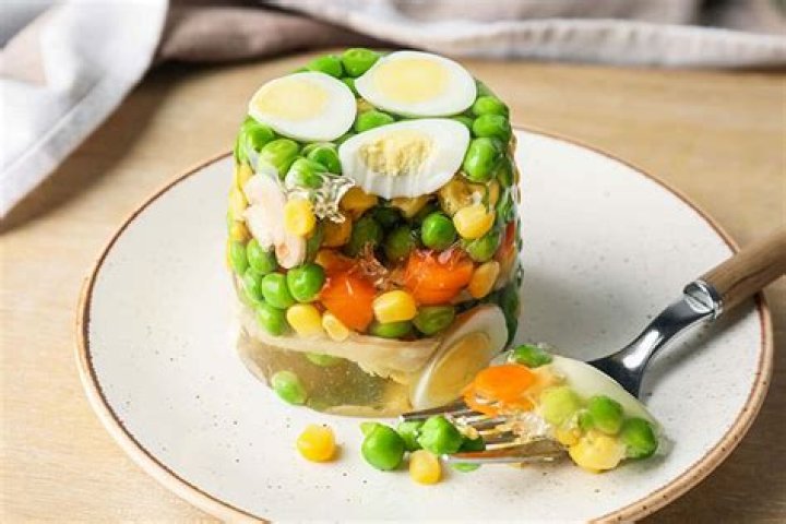 What can I do with aspic jelly?