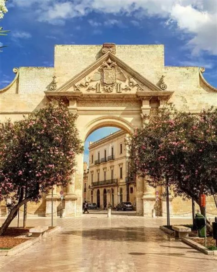 What does Lecce mean in Italian?