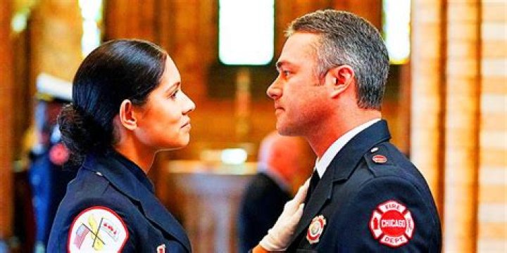 What happened between Lindsay and severide?