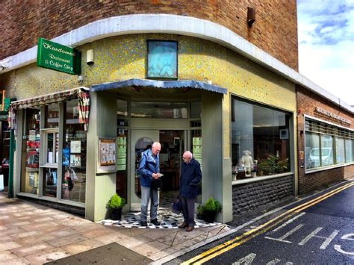 What happened to Kardomah Cafes?