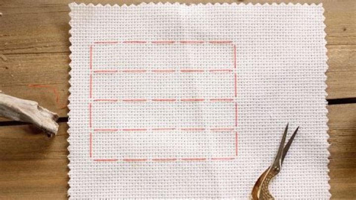 What is gridding in cross stitch?