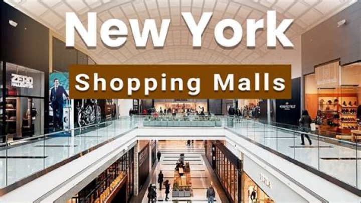 What is the name of outlet mall in New York?
