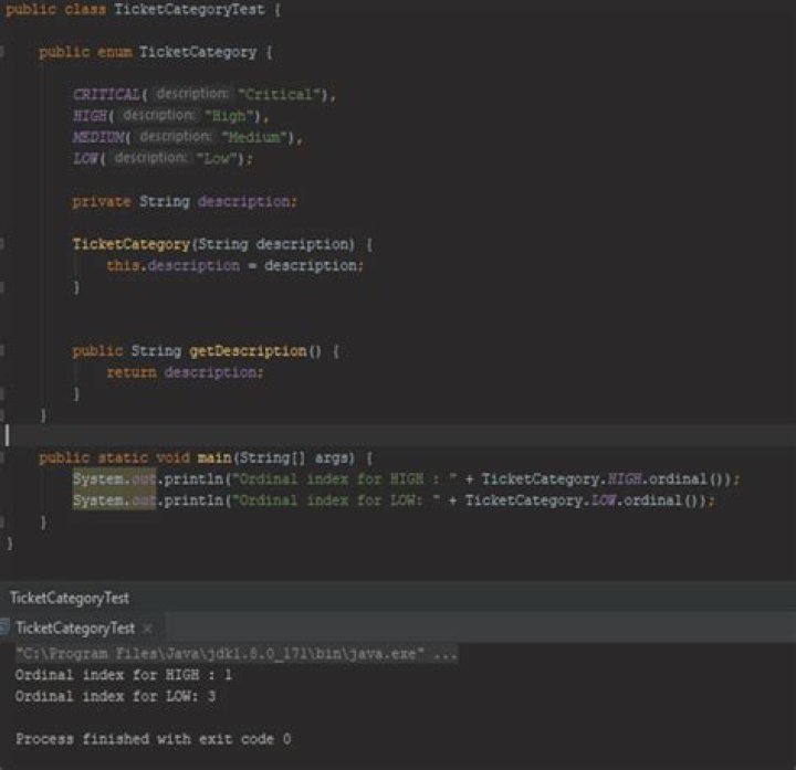 What is the order of values in an enum Java?