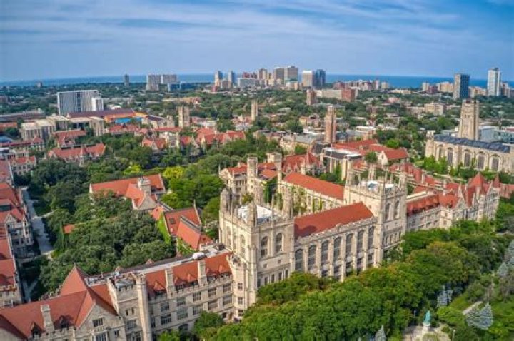 What is the reputation of University of Chicago?