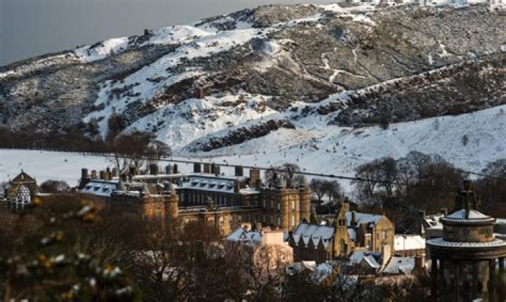 What is there to do in Edinburgh in November?