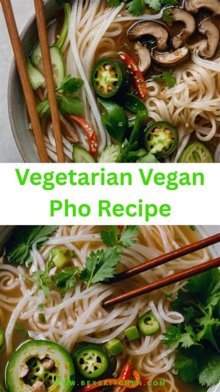 What is vegan pho broth made of?