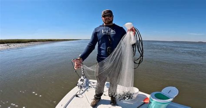 What size cast net is best for shrimp?